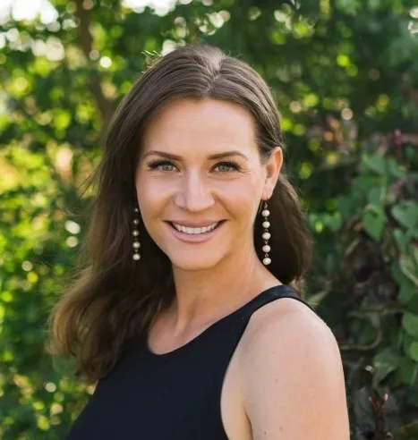 Dr. Natalie Perez